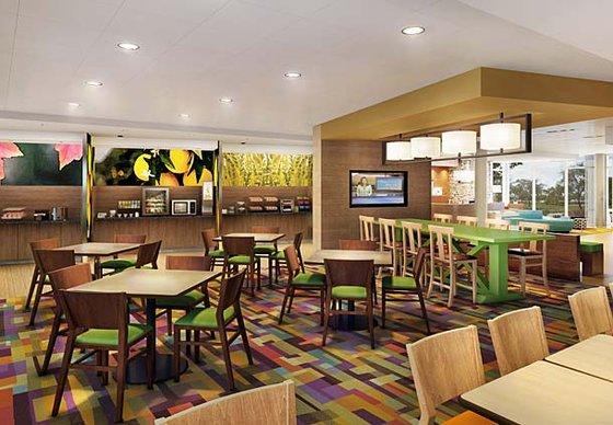 Fairfield & By Marriott Chocolate Avenue