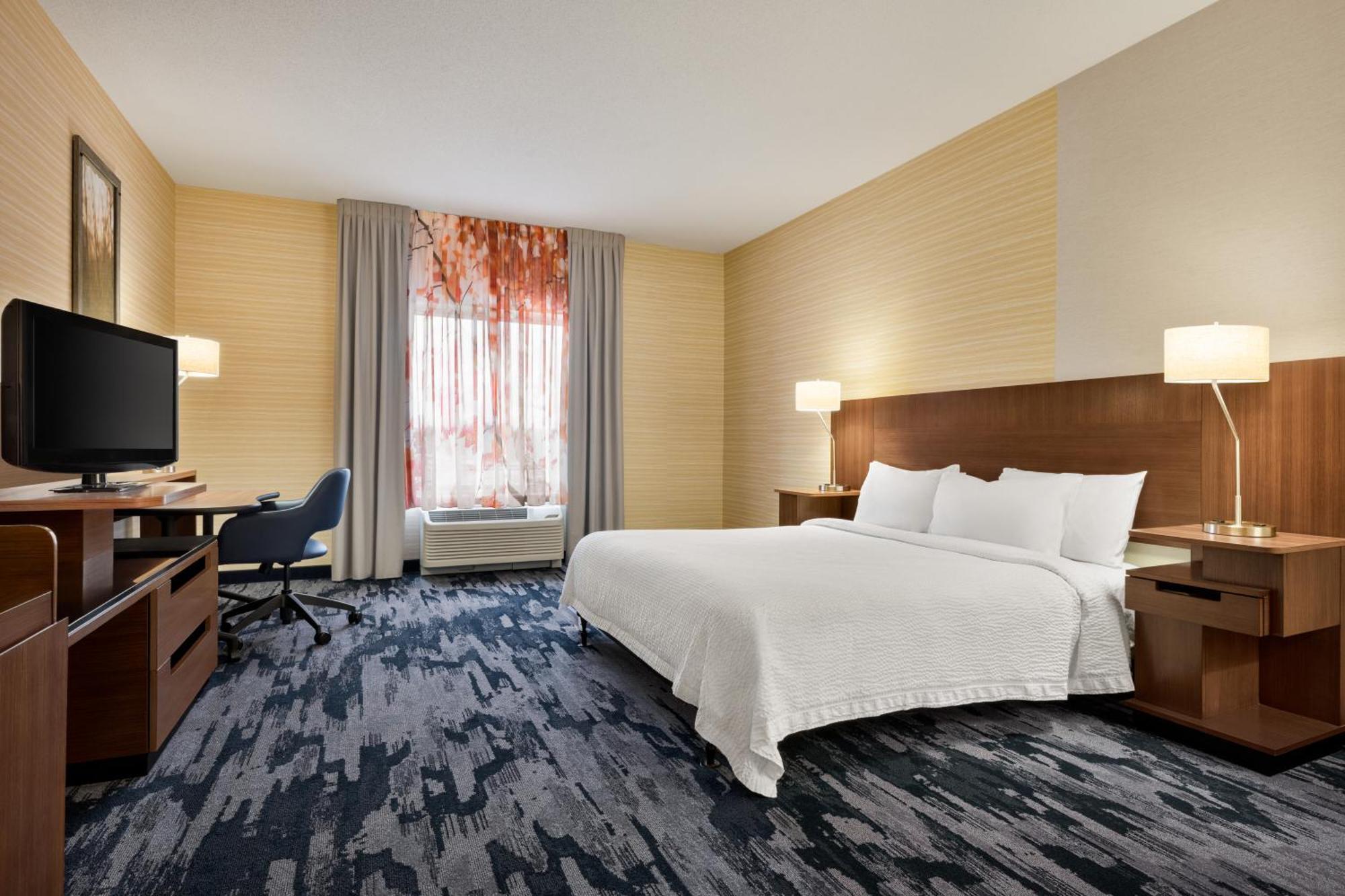 Hotel Fairfield & By Marriott Chocolate Avenue Hershey
