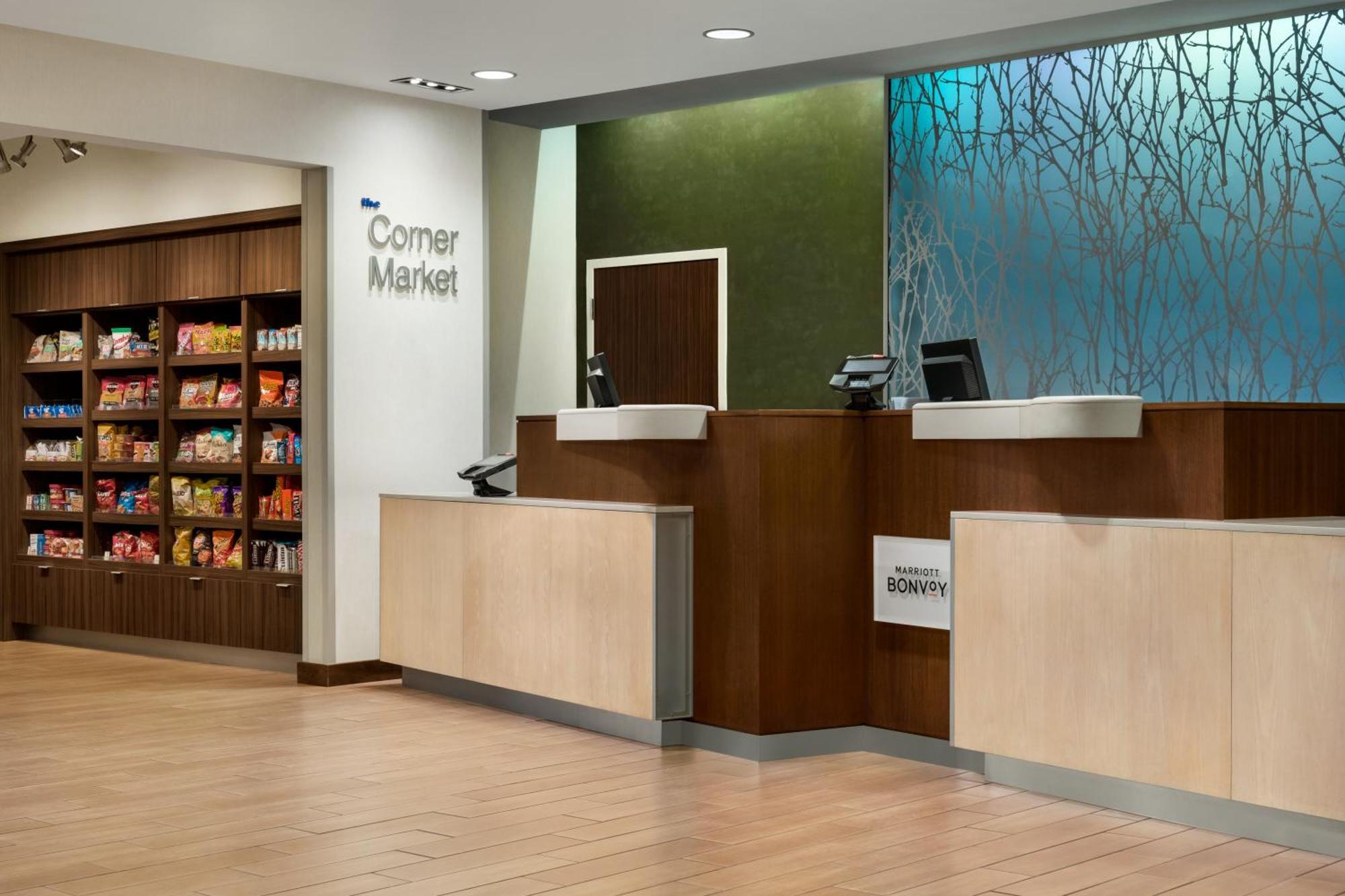 Fairfield & By Marriott Chocolate Avenue Hotel 3*
