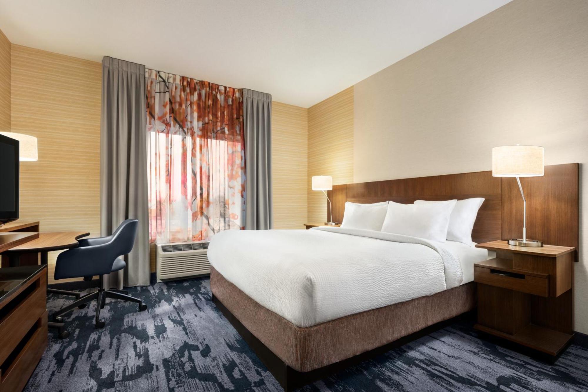 Hotel Fairfield & By Marriott Chocolate Avenue